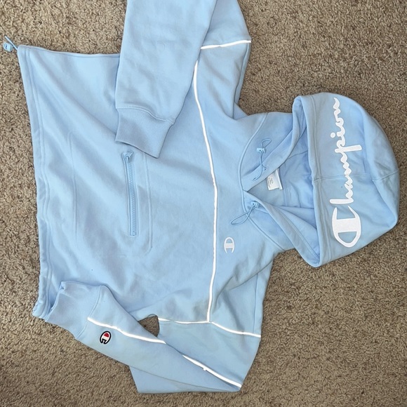 Champion pullover